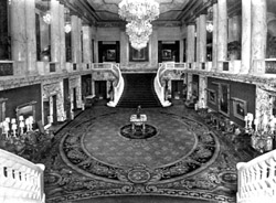 Grand Foyer of RKO Albee Theatre - Brooklyn, N.Y. (photo: AJWB Collection)